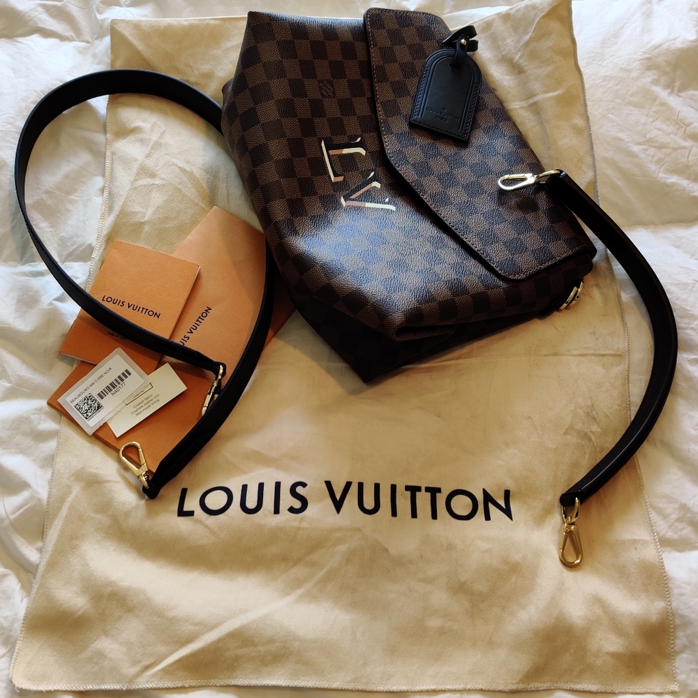 Louis Vuitton BEAUBOURG MM